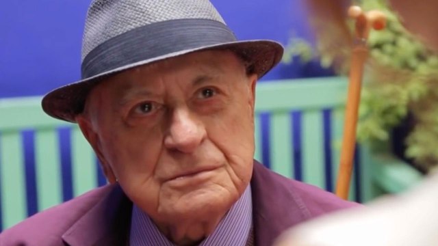 GALA VIDEO - Quand pierre Bergé disait vouloir reposer près d'Yves Saint Laurent à Majorelle