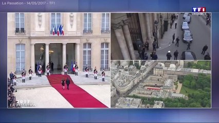 GALA VIDEO - François Hollande lance un dernier regard depuis le balcon de l'Élysée