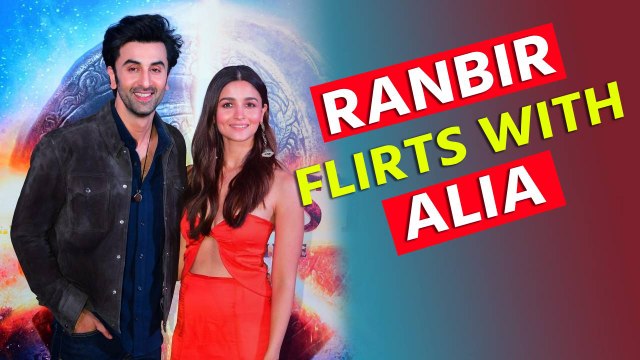 Ranbir Kapoor flirts with Alia Bhatt