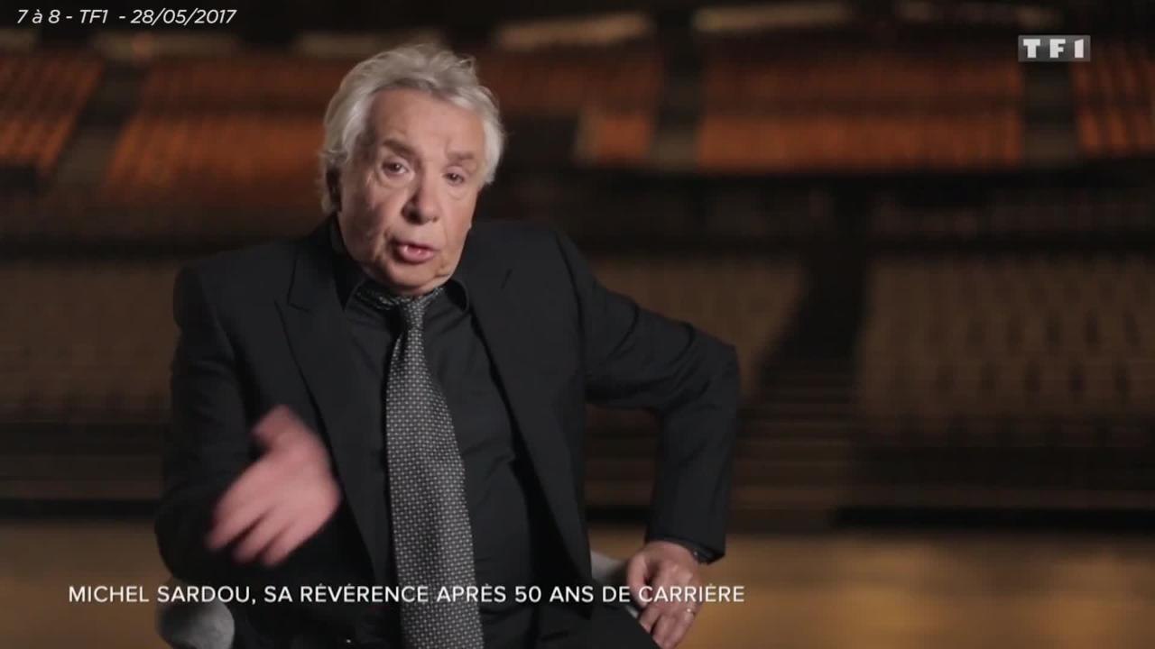 GALA VIDEO - Michel Sardou tacle gentiment Johnny Hallyday et Eddy Mitchell