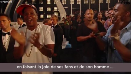 GALA VIDEO - Beyoncé annonce qu'elle attend des jumeaux