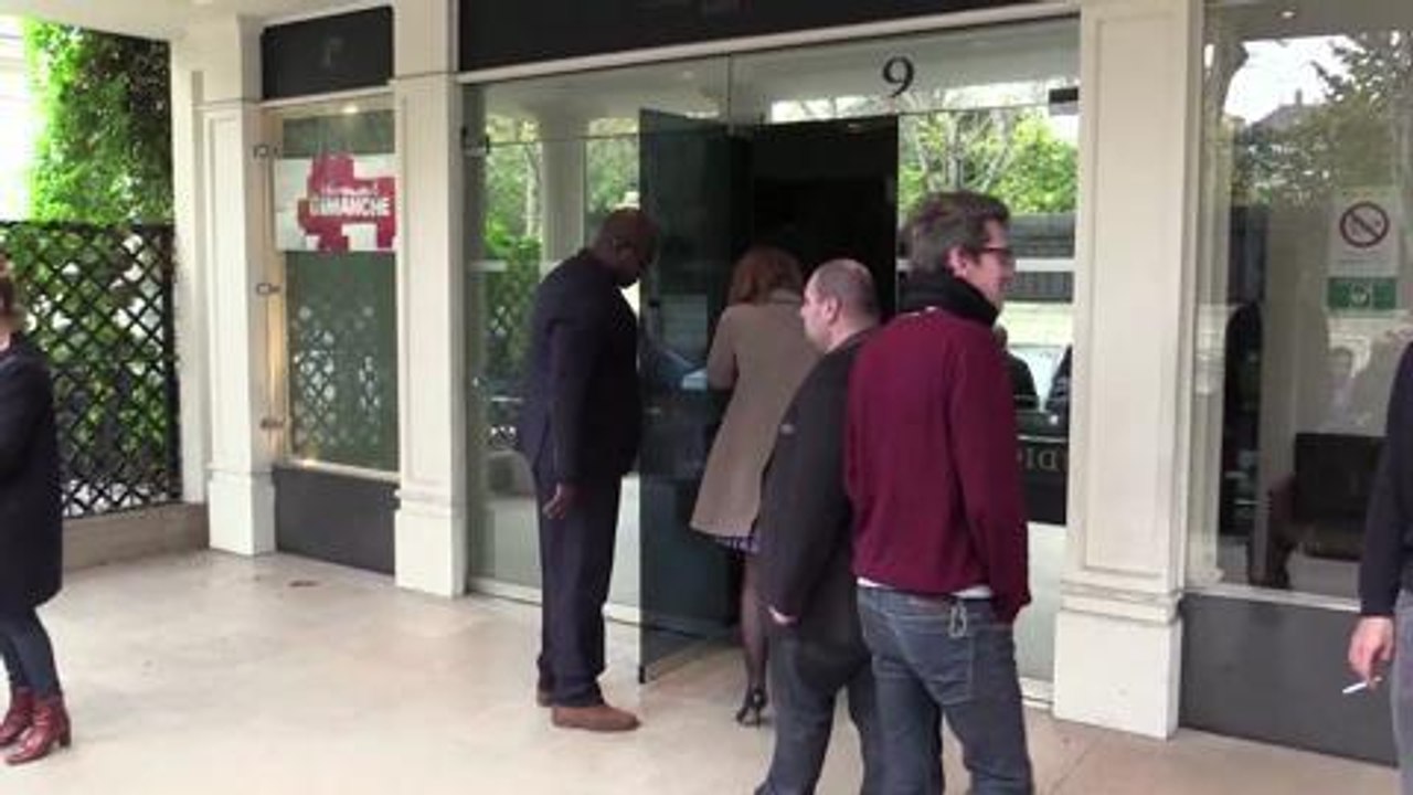 Gala.fr - Patrick Bruel et Laurent Voulzy heureux chez Michel Drucker