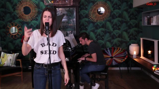 GALA VIDEO - LIVE Marina Kaye HOMELESS