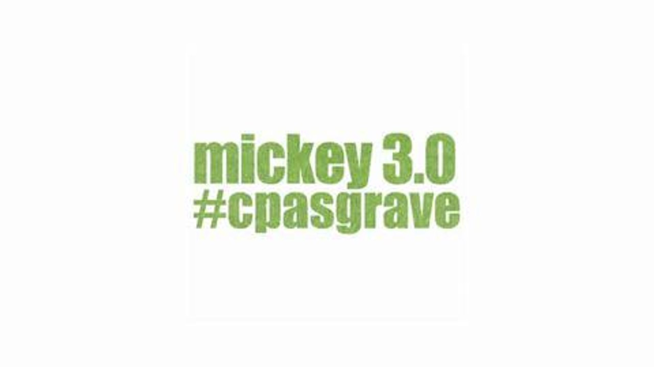 Galafr- Mickey 3D chante les Bleus