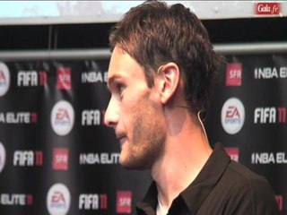 Tony Parker et ses potes jouent aux jeux vidéos