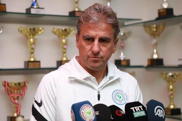 Video herunterladen: Çaykur Rizespor Teknik Direktörü Hamzaoğlu'ndan Yeni Malatyaspor maçı değerlendirmesi