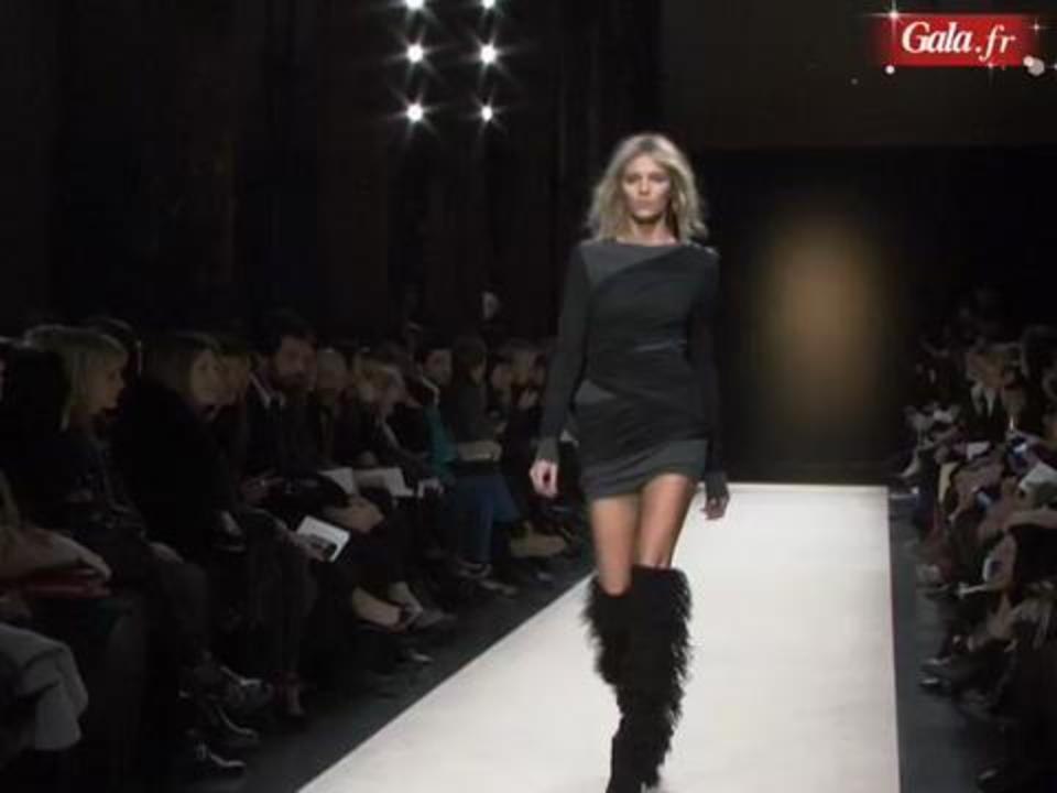 Isabel Marant fait défiler des blondes à franges