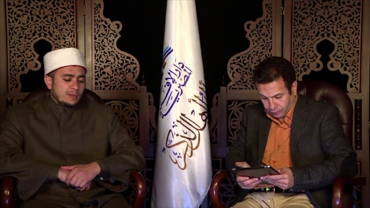 هل تفسد آثار المكياج الوضوء؟.. دار الإفتاء تجيب
