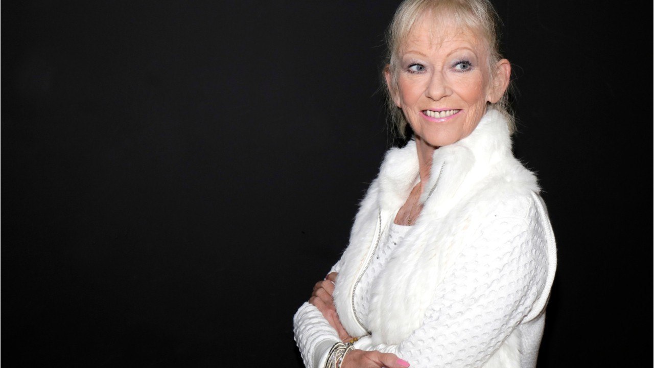 GALA VIDEO - Evelyne Leclercq et le père de sa fille : « Un mariage de raison pour faire plaisir à nos familles "