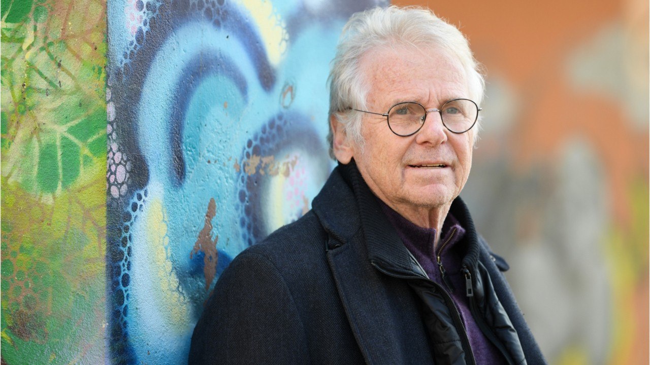 GALA VIDEO - « Emmanuel Macron s’est trompé " : Daniel Cohn-Bendit vise Édouard Philippe sur les municipales