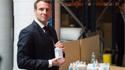 GALA VIDEO - « Occupez-vous de Raoult " : quand Emmanuel Macron charge Olivier Véran de calmer le professeur rebelle