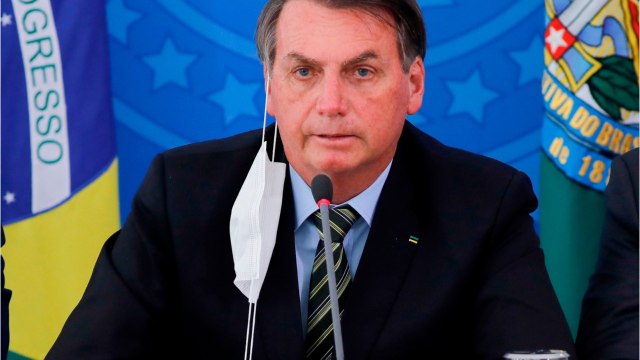GALA VIDEO - Jair Bolsonaro, qui avait insulté Brigitte Macron, contraint de s’excuser après une belle erreur