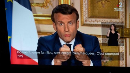 GALA VIDEO - « Nous aurons des jours meilleurs " : Emmanuel Macron a-t-il copié la reine d'Angleterre ?
