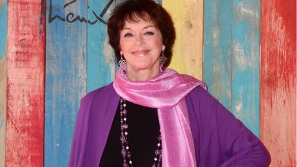 GALA VIDEO - Anny Duperey : à 72 ans, le sex-symbol d'"Un éléphant ça trompe énormément" est célibataire