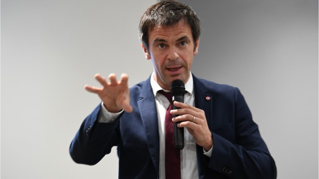 GALA VIDEO - Olivier Véran : sa compagne Coralie Dubost prise sous son aile par Emmanuel Macron