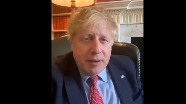 GALA VIDEO - Boris Johnson, positif au coronavirus, confiné loin de sa femme enceinte