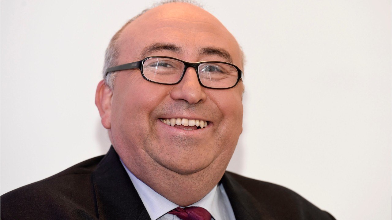 GALA VIDEO - BFM TV s’excuse après les propos « totalement déplacés " de son chroniqueur Emmanuel Lechypre à l’antenne