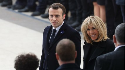 GALA VIDEO - Brigitte Macron face à Letizia d’Espagne : ce baiser hollywoodien remarqué