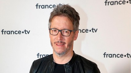 GALA VIDEO - Jean-Luc Lemoine n'avait plus le téléphone de Cyril Hanouna