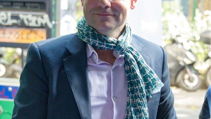 GALA VIDEO : Michel Cymes « sur un fil " : certains collègues ne l’épargnent pas