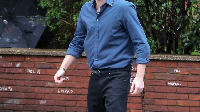 GALA VIDEO - Elizabeth II “oublie” encore Harry : cette vidéo qui témoigne de sa contrariété en plein Megxit