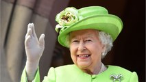 GALA VIDEO - La reine Elizabeth II exfiltrée de Buckingham par crainte de la crise