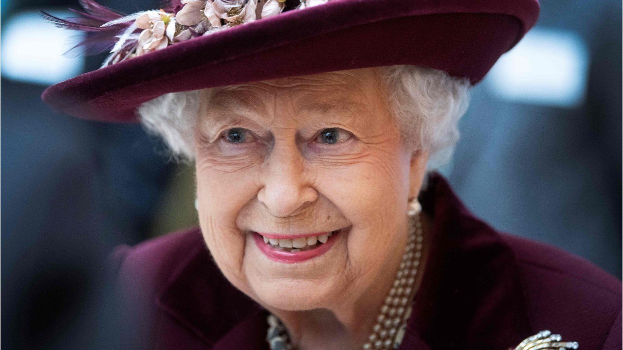 GALA VIDEO - Pour Elizabeth II, Meghan Markle n’est plus un souci : cet arrangement que seul Harry lui a inspiré