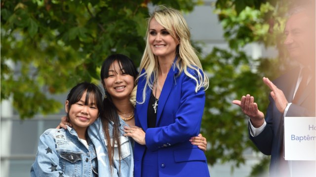 GALA VIDEO - Laeticia Hallyday obtient la nationalité américaine : quid de Jade et Joy ?