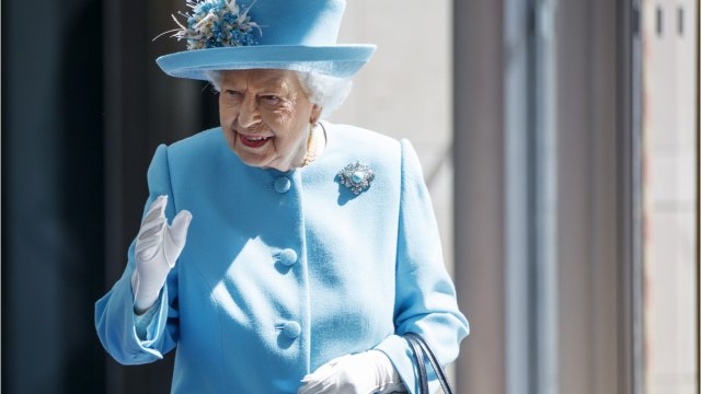 GALA VIDÉO - Reine Elizabeth II : cette erreur à ne pas commettre avec l’arrière-grand-mère d'Archie