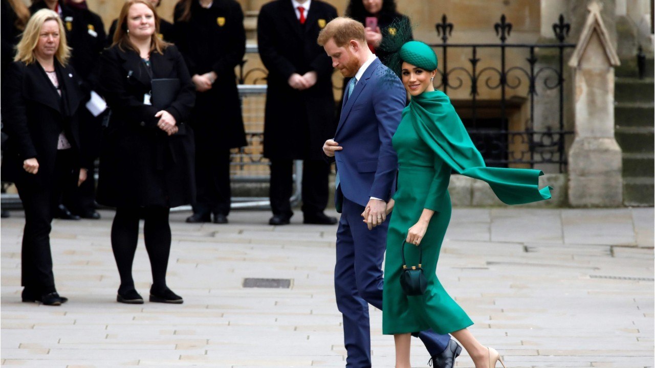 GALA VIDEO - Prince Harry piégé après le Megxit : ces enregistrements téléphoniques qui choquent