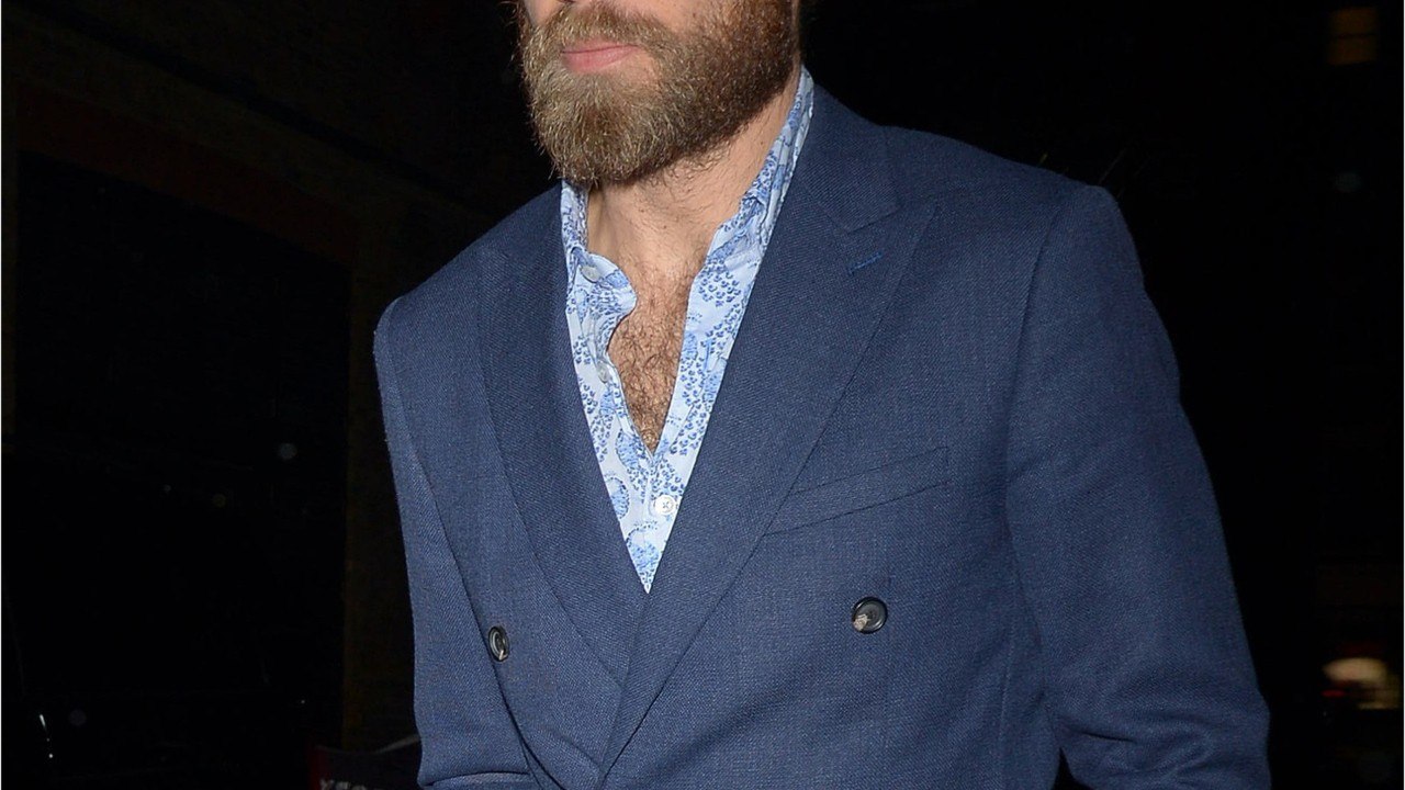 GALA VIDEO - James Middleton, frère de Kate, profite de la naissance du fils de Meghan et Harry pour faire du business