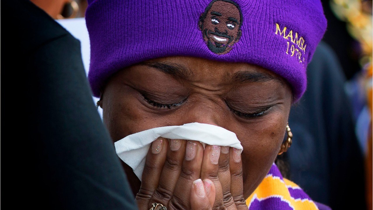 GALA VIDEO - Mort de Kobe Bryant : sa veuve Vanessa ahurie par une révélation sur la compagnie d’hélicoptère