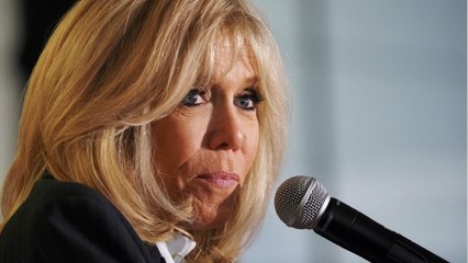 Brigitte Macron en beauté pour un dîner avec des créateurs de mode à l'Élysée
