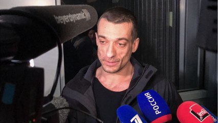 GALA VIDEO - Affaire Griveaux : sa femme Julia Minkowski « prend ça avec beaucoup de distance "