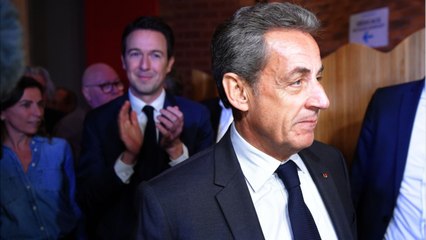 GALA VIDEO - Nicolas Sarkozy toujours très influent à droite : « Venir lui baiser la babouche, c'est mieux "