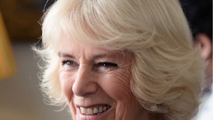 GALA VIDEO - Camilla Parker Bowles en larmes lors d’un engagement : ce cauchemar qui la hante