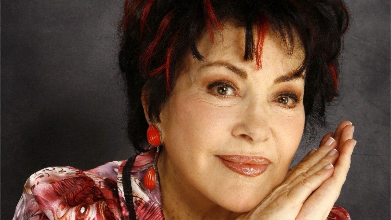 GALA VIDEO - Rika Zaraï « à moitié paralysée " après son AVC : « C'était affreux "