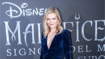 GALA VIDEO - PHOTO - Michelle Pfeiffer, 61 ans, pose au naturel : ses fans sont sous le charme
