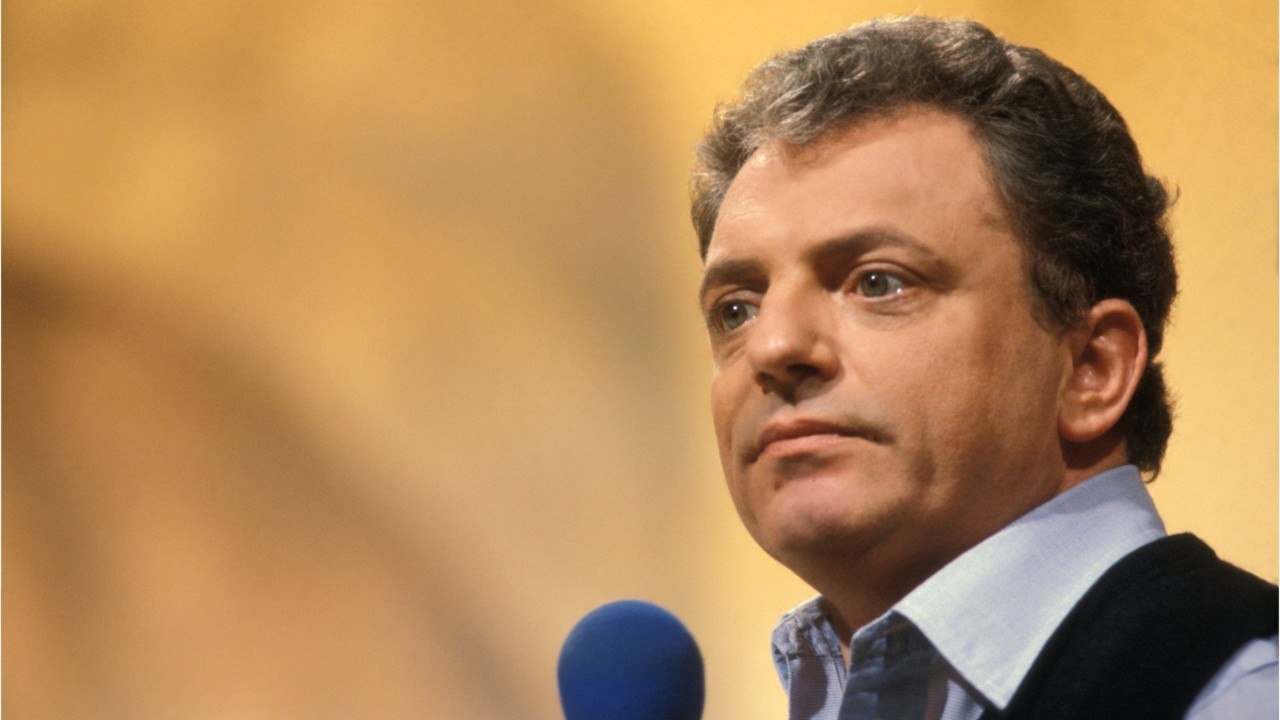 GALA VIDEO - Jacques Martin, un père pas commode ? Son fils David se confie sur leur relation