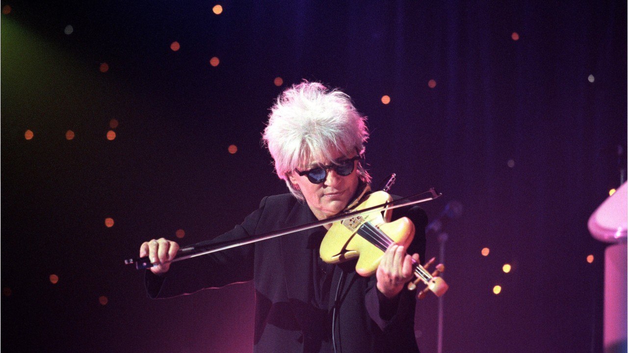 GALA VIDEO - Catherine Lara fière d’avoir révélé son homosexualité il y a plus de 30 ans