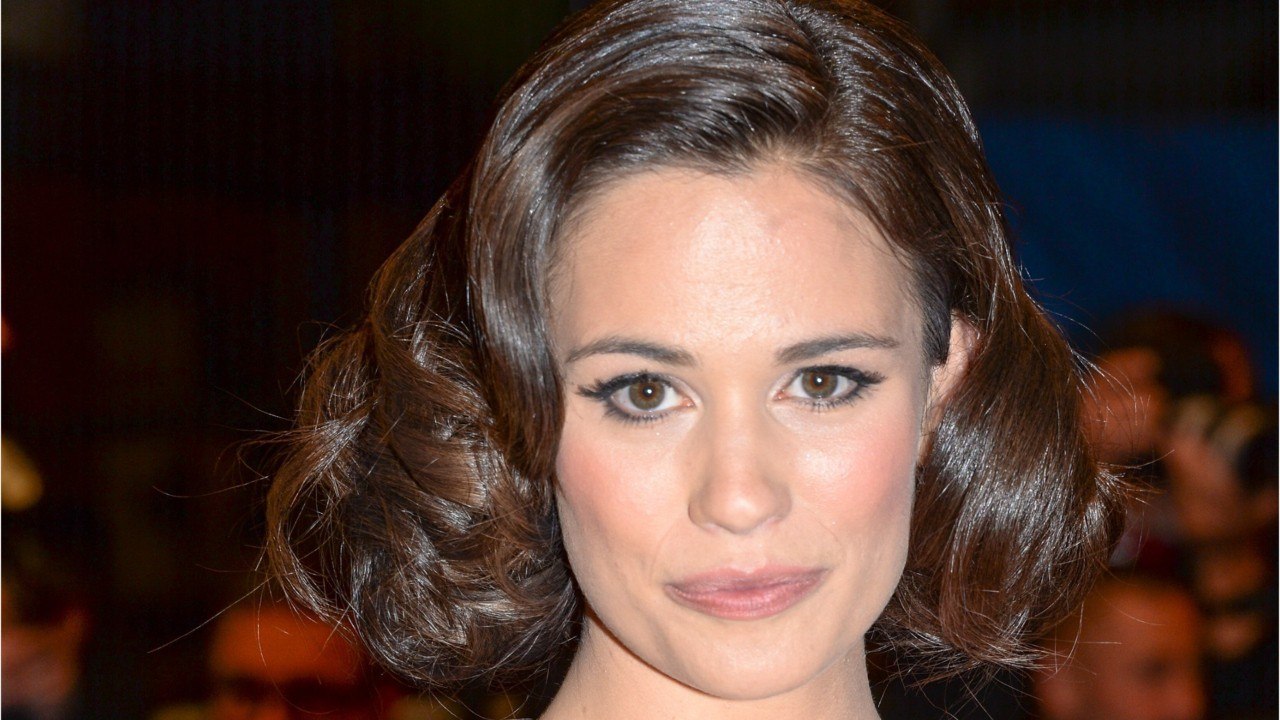 GALA VIDEO - Lucie Lucas victime de viols : pourquoi elle a choisi de briser le silence