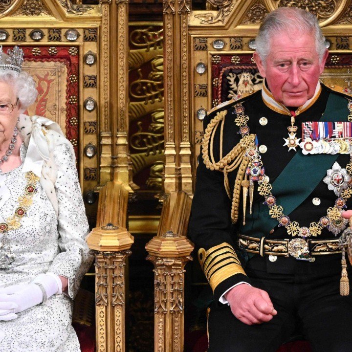 FACEBOOK - Le Prince Charles Sur Le Point De Succéder À Elizabeth II, D’où Vient La Rumeur ? (1)