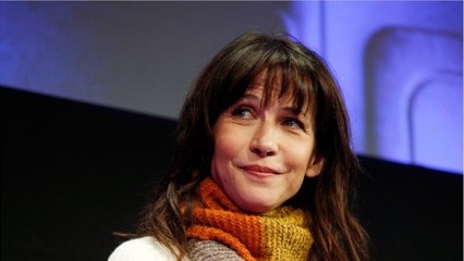 GALA VIDEO - PHOTO – Sophie Marceau : son fils Vincent va mieux, elle donne de ses nouvelles