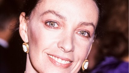 GALA VIDÉO - Alain Delon trivial avec Marie Laforêt : les propos chocs de Coline Serreau