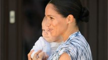 GALA VIDEO : Meghan Markle voyage seule avec Archie… par un vol commercial