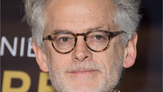 GALA VIDÉO - Julie Gayet « très fière du père de ses enfants : son tendre message à son ex Santiago Amigorena