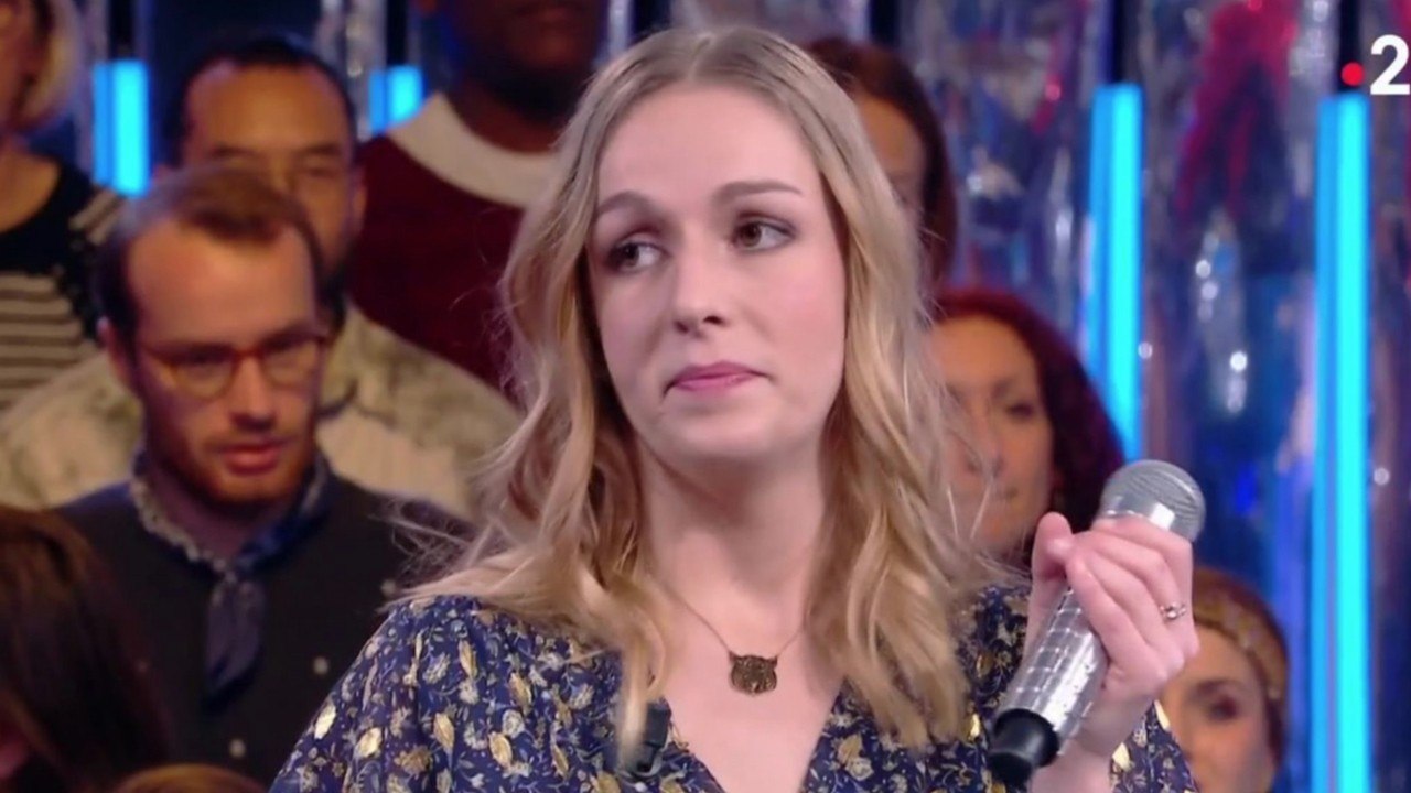 GALA VIDEO - Margaux (N’oubliez pas les paroles) recalée d’un célèbre télé-crochet sans ménagement