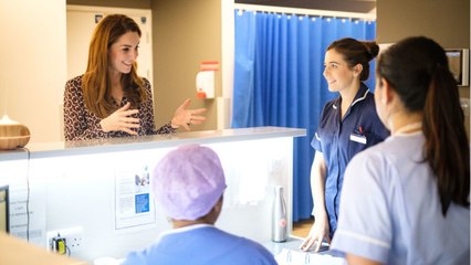 GALA VIDEO - Kate Middleton : ce trait de caractère que la reine apprécie tant