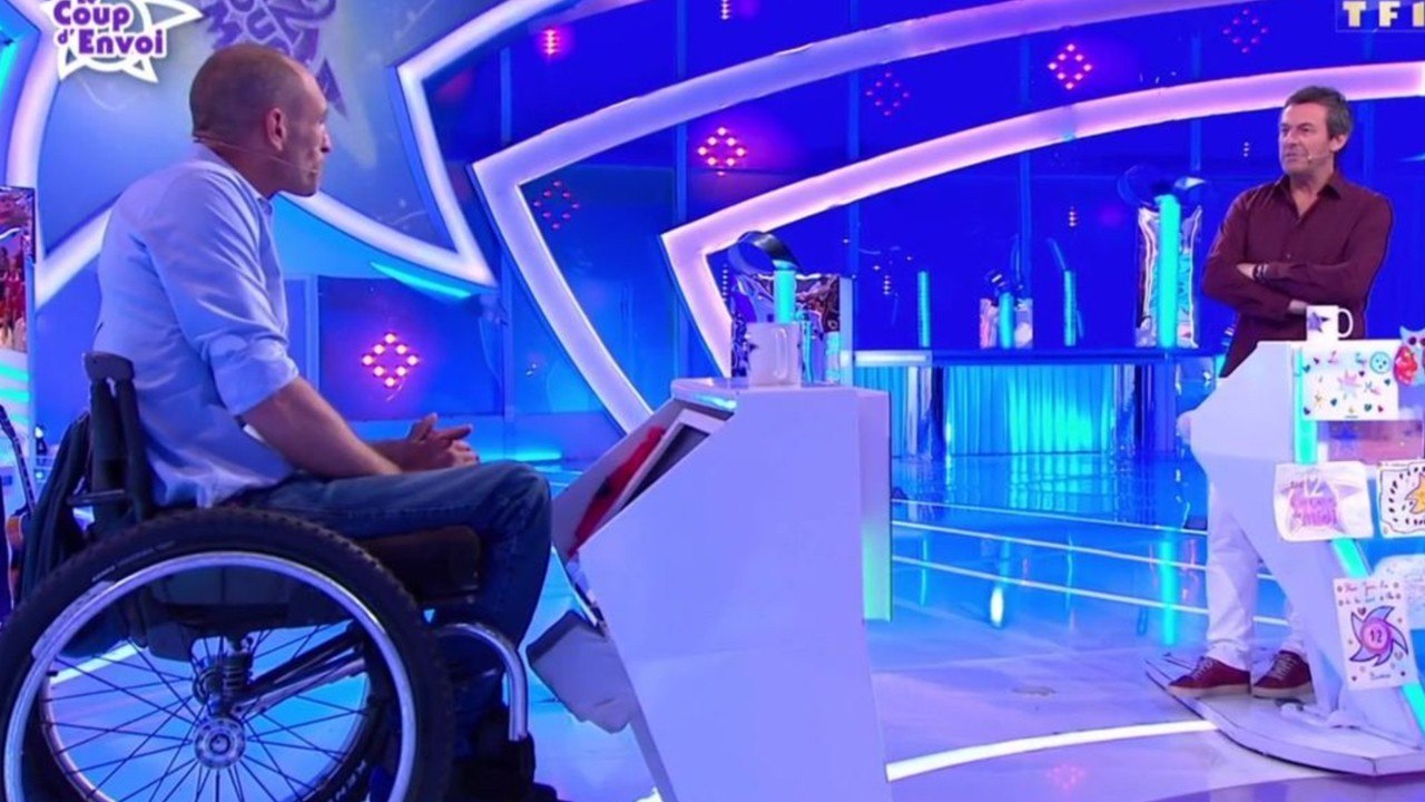 GALA VIDEO - Grosse gaffe dans les 12 Coups de midi ! Un candidat handicapé gêné par une question déplacée