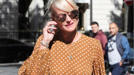 GALA VIDEO - Laeticia Hallyday n’oublie pas de prendre soin d’elle avec un coach à domicile